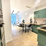 Rf101- Magnifique 3 Pieces Centre Nice