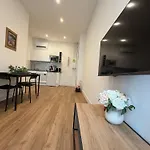 Blue Sky Apartment - Nice