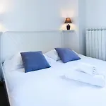 Modern & Central Apartment