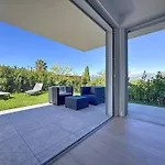 Apartment Comfort And Relaxation And Swimming Pool Nice
