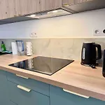 Nikaia - 2br Close To Everything Nice
