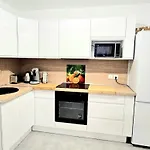 Center Nice, 10Min Beach, Parking, Terrace, Direct Tram