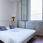 Modern & Central Apartment