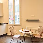 Grand studio cosy au cœur du Vieux-Nice