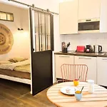 Grand studio cosy au cœur du Vieux-Nice