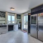 Happyfew Penthouse Lucia Apartment *