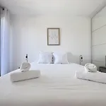 Comfort And Relaxation And Swimming Pool * Nice