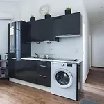 Apartment Modern & *
