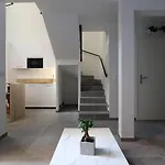 Nuemad Apartment