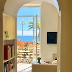 Stunning Flat With Sea View & Garden On Promenade Da Apartment