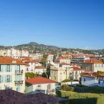 Renting - Bellevue - Chic Elegant Refuge Residential Area Liberation