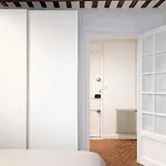 Apartment Charme Du Vieux-nice - Cocon Lumineux A 100 M De La Nice