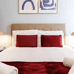 Apartment Ambiance Douce Et Elegante A Liberation