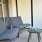 T3 Neuf Climatise Avec Parking A Apartment *