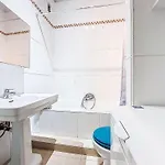 Apartment Le Savoy Promenade Des Anglais-5 By Interhome