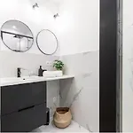 Apartment Carre Dor Design Confort And Centralite
