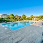 Superbe 2 Pieces - Piscine Et Garage