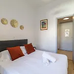 Apartment Ultra 2 Bdr - Ac & Balcony Nice