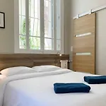 Stunning Flat With Sea View & Garden On Promenade Da Apartment