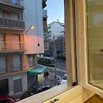 Apartment Cosy Parking Public ! Nice