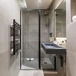 Charming 1 Bdr Downtown Nice
