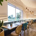 Novotel Nice Arenas Aeroport