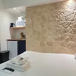 Compact & Charmant, A 2 Min De La Mer