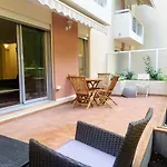 Apartment Secret Garden, Ideal For 2,large Terrace *