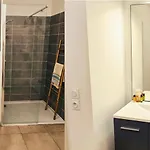 Cosy Dans Un Ecrin De Verdure -nice Apartment