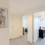 Hill A Terrasse 130m2, Vue Panoramique, Piscine, Parking Prive, Climatisation, Wifi