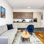 Wehost - Malonat - Urban Cocoon # Old Town & Beaches *