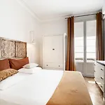 Apartment 2 Climatisees Au Carre D Or A 5 Min Des Plages Et De La Promenade Des Dans Un Environnement Calme