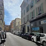 Le Cosy - Place Massena * Nice