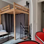 Charming 40 M Nice Center