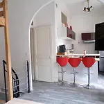 Apartment Charming 40 M Center Nice