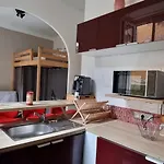 Charming 40 M Center Apartment *