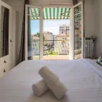 2 Pieces Proche Aeroport