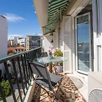 2 Pieces Proche Aeroport