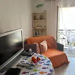 Private Room Near The Port Old Town