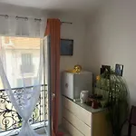 Private Room Near The Port Old Town