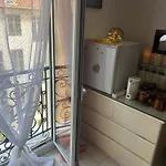 Private Room Near The Port Old Town