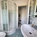 Valery Close To Beach Prom Des Anglais Ideal For 2 Ac