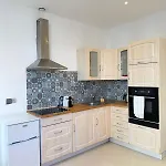 Plein Centre Clim, Proche Gare Et Tramway