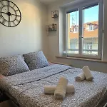 Bright Ac Prime Location Place Massena Steps From Apartment *