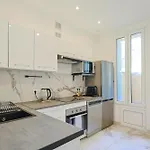 Small Paradise 4 Cozy With Ac Apartment