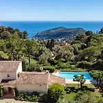 Villa Vinaigrier -Where Nature Finds You