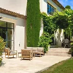 Vinaigrier -where Nature Finds Villa *
