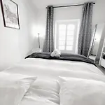 Aux Portes Du Vieux-Nice - 2Chambres / 4 Personnes - Central & A/C