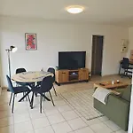 Lumineux Avec Terrasse A Apartment *
