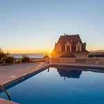 With Large Terrace & Sea View Over Nice